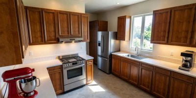  3 KITCHEN